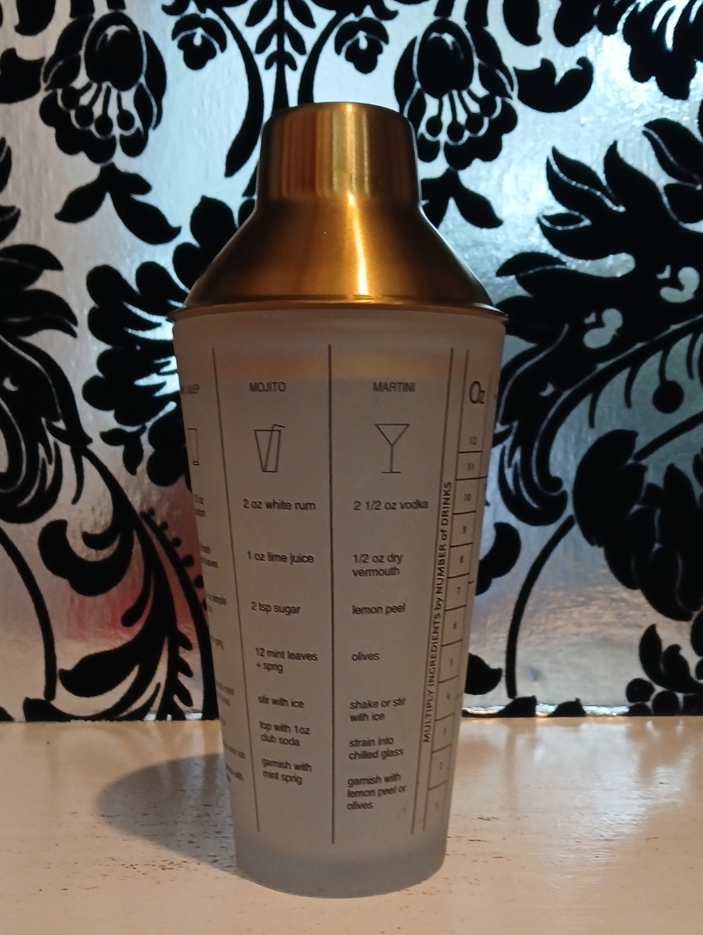 Cocktail Shaker Glass with Gold Lid